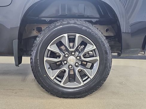 Certified 2023 Chevrolet Silverado 1500 LT AWD/4WD image 37