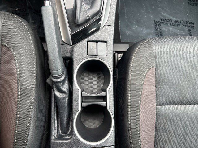 Used 2017 Toyota Corolla LE w/ Carpet Mat Package (TMS) FWD image 28