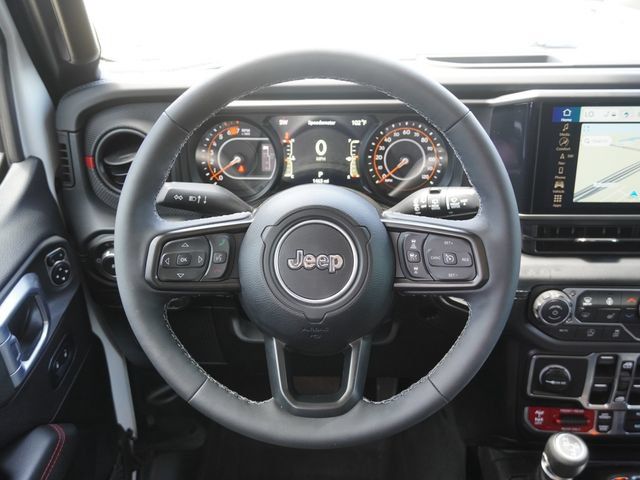 Used 2026 Jeep Wrangler Unlimited Rubicon AWD/4WD image 13