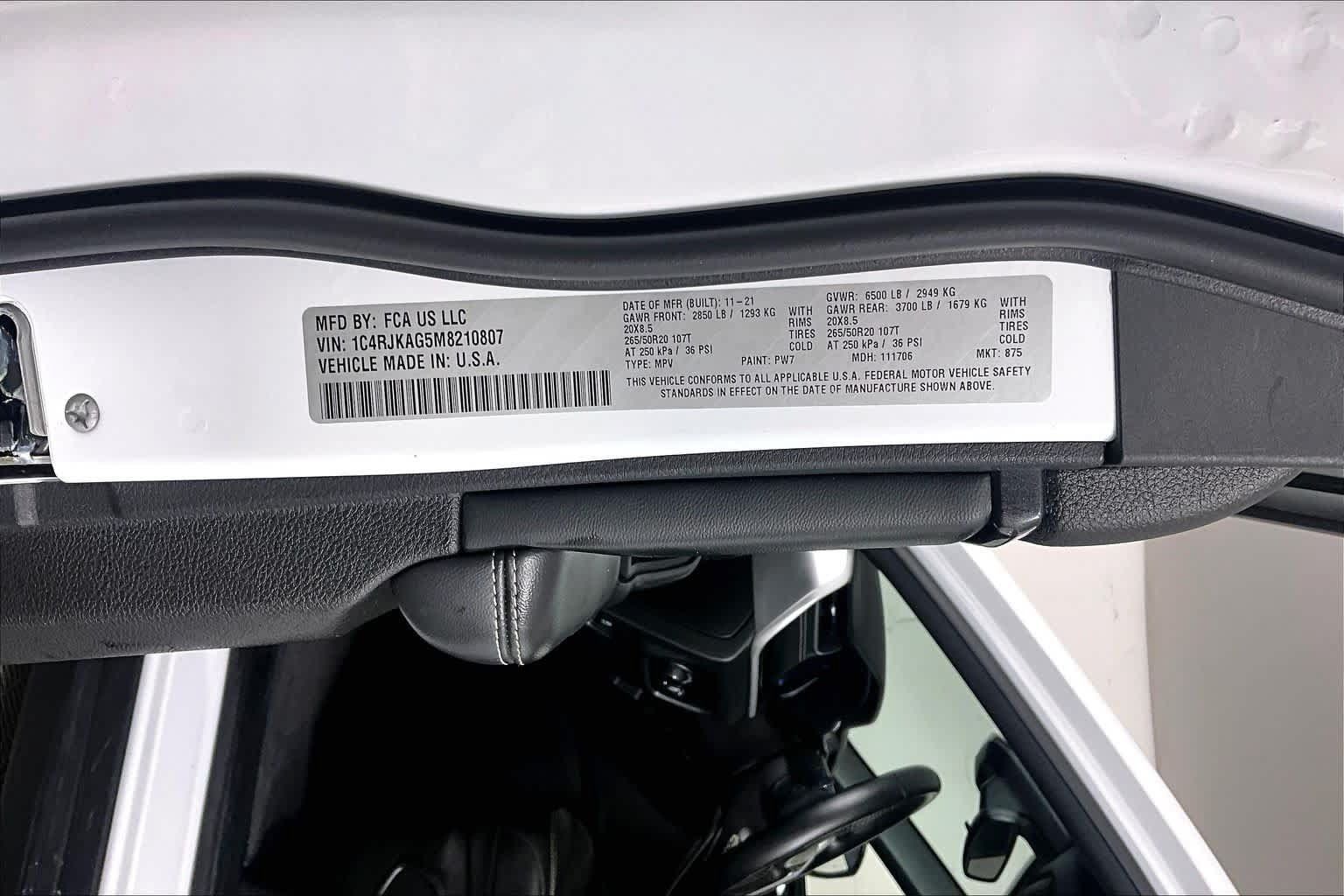 Used 2021 Jeep Grand Cherokee L Laredo AWD/4WD image 32