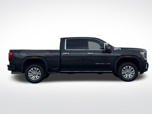 Used 2021 GMC Sierra 2500 Denali w/ Denali Ultimate Package image 2