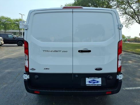 Used 2023 Ford Transit 250 Low Roof AWD image 6