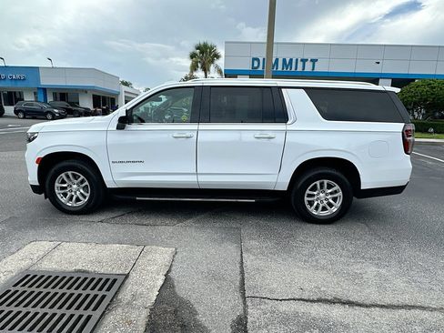 Used 2024 Chevrolet Suburban LT AWD/4WD image 8
