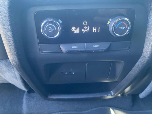Used 2026 Chevrolet Traverse LT AWD/4WD image 20
