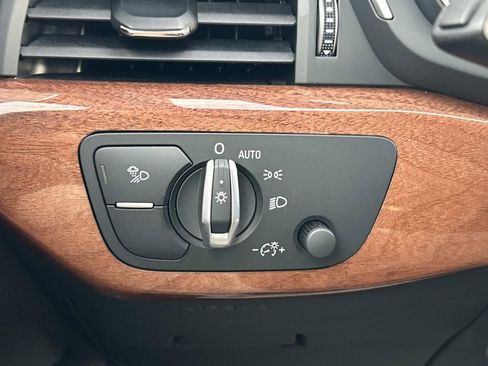 Used 2023 Audi A4 2.0T allroad Premium image 32