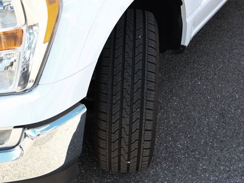 Used 2021 Ford F150 XLT image 49