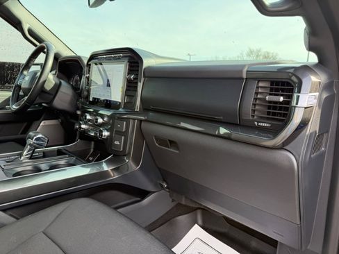 Used 2021 Ford F150 XLT w/ Equipment Group 302A High image 12