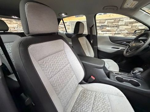 Used 2024 Chevrolet Equinox LS w/ Midnight Edition AWD/4WD image 16