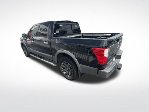 Used 2017 Nissan Titan Platinum Reserve RWD image 7