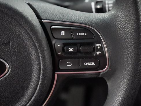 Used 2017 Kia Optima LX FWD image 15