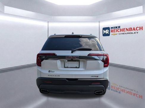 Used 2022 GMC Acadia AT4 w/ Technology Package AWD/4WD image 5