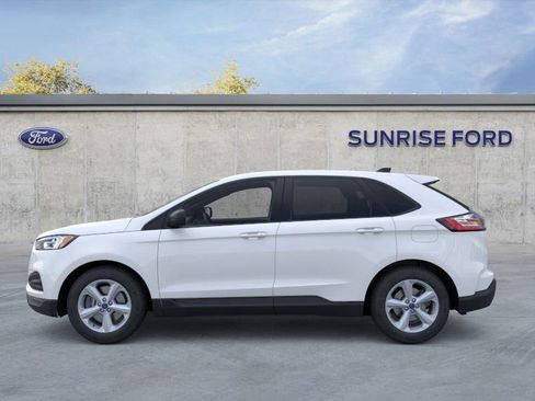 New 2024 Ford Edge SE image 3