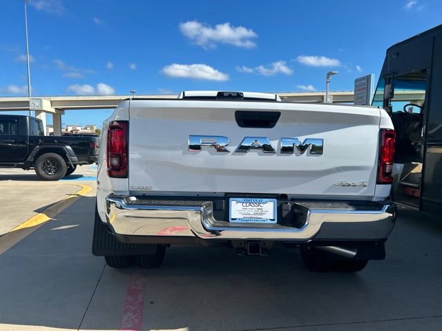 New 2027 RAM 3500 Tradesman AWD/4WD image 7
