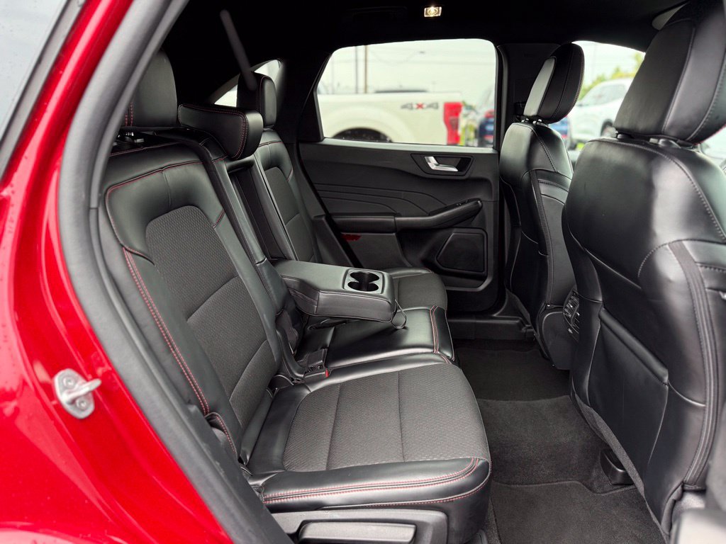 Used 2025 Ford Escape ST-Line AWD/4WD image 15