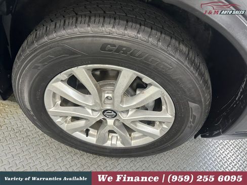 Used 2019 Nissan Rogue SV AWD/4WD image 34