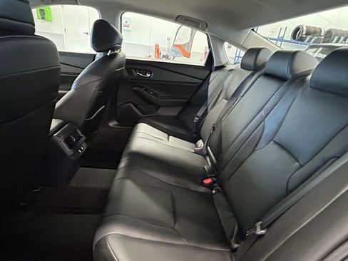 Used 2023 Honda Accord Touring image 13