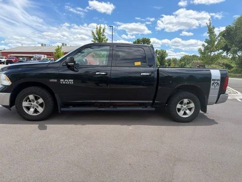 Used 2016 RAM 1500 Classic SLT w/ SLT Plus D←cor Group AWD/4WD image 2