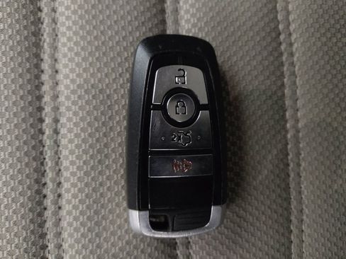 Used 2017 Ford Fusion S image 32