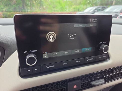 Used 2024 Honda HR-V LX image 24