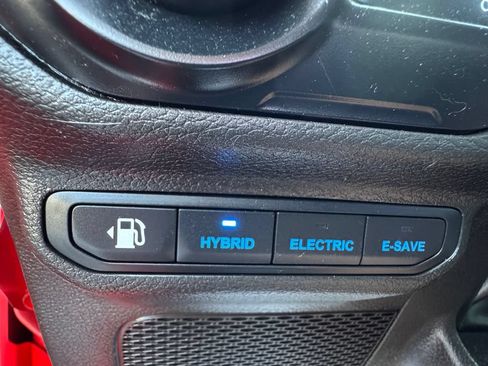 Used 2023 Jeep Wrangler Unlimited w/ Cold Weather Group AWD/4WD image 34
