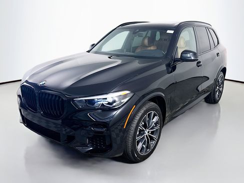 Used 2023 BMW X5 sDrive40i w/ M Sport Package image 4