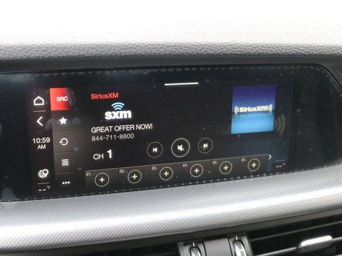 New 2025 Alfa Romeo Stelvio Sprint image 51