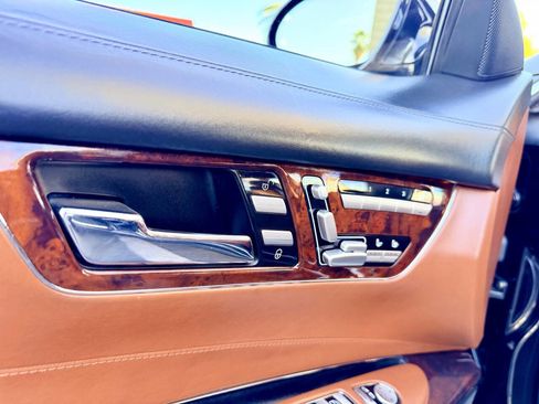 Used 2007 Mercedes-Benz CL 600 image 12