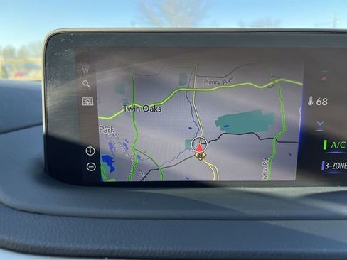 Certified 2022 Lexus RX 450hL AWD w/ Premium Package image 16