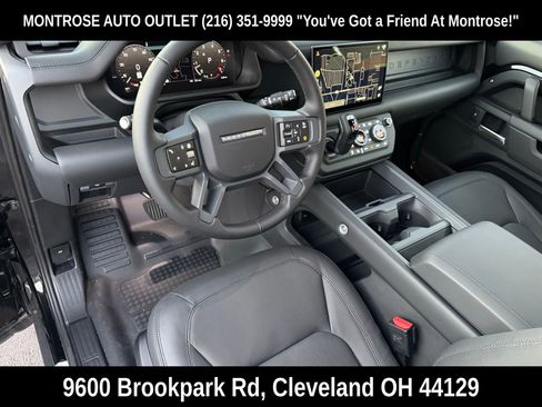 New 2025 Land Rover Defender 90 S image 11