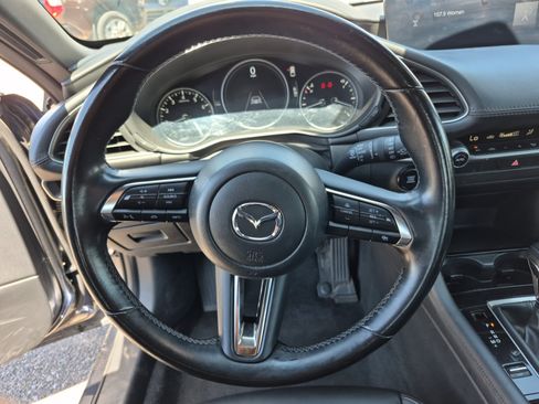 Used 2024 MAZDA MAZDA3 s FWD image 9