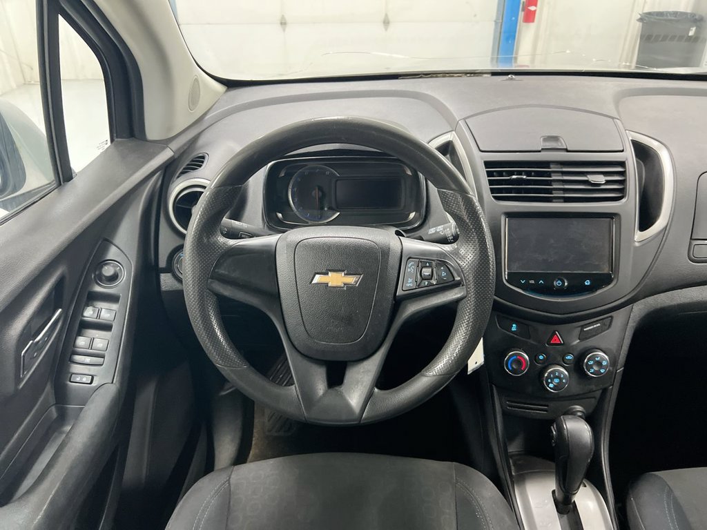 Used 2016 Chevrolet Trax LS FWD image 11