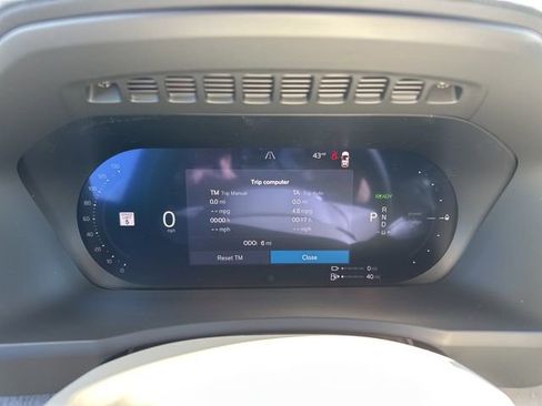 New 2026 Volvo XC90 T8 Ultra w/ Protection Package Premier image 16