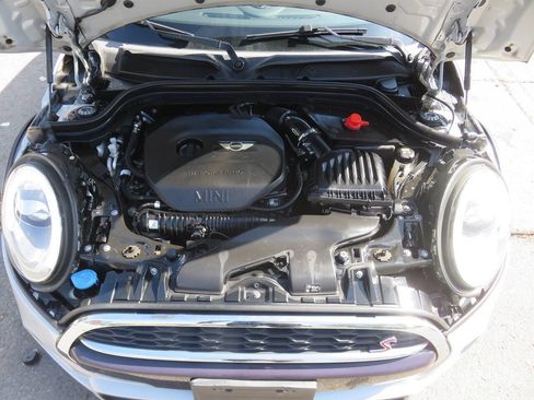 Used 2018 MINI Cooper S FWD image 35