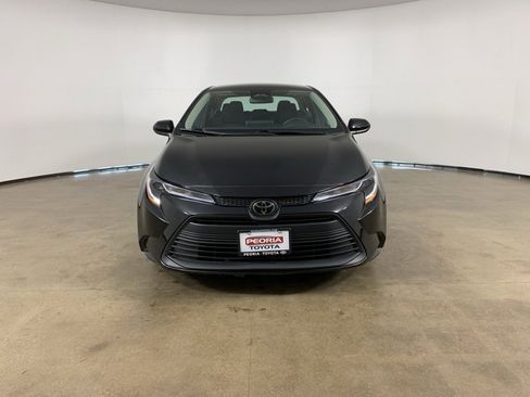 Used 2024 Toyota Corolla LE image 3