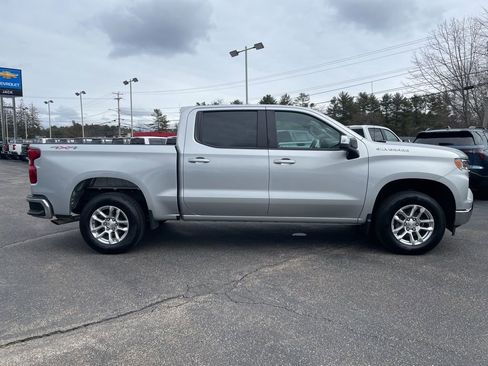 Used 2022 Chevrolet Silverado 1500 LT image 9