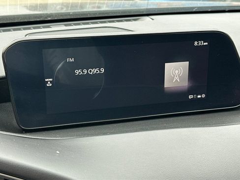 Used 2024 MAZDA MAZDA3 s image 18