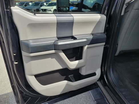 Used 2022 Ford F350 XL w/ Power Equipment Group image 22