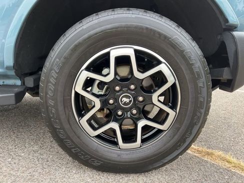 Used 2022 Ford Bronco Outer Banks image 13