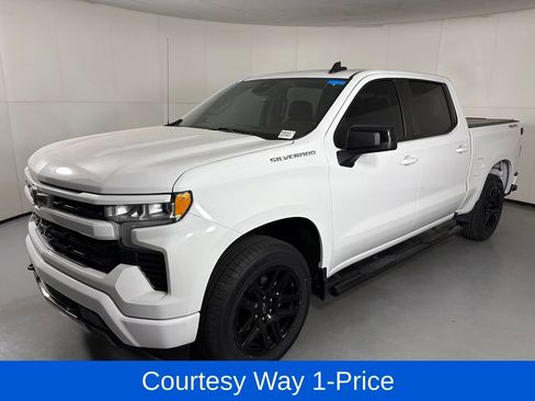 Used 2023 Chevrolet Silverado 1500 RST w/ Convenience Package II AWD/4WD image 5