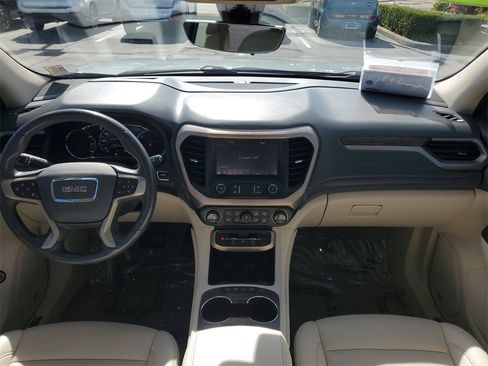 Used 2021 GMC Acadia Denali w/ Denali Ultimate Package image 14