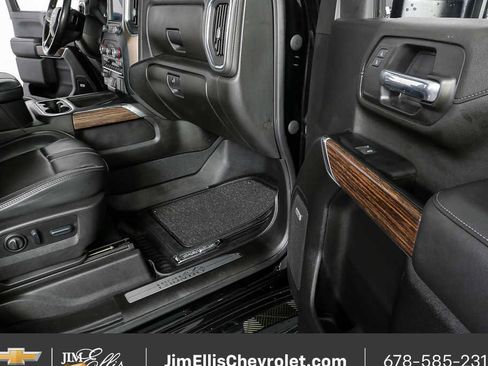 Used 2023 Chevrolet Silverado 2500 High Country w/ Z71 Off-Road Package image 25