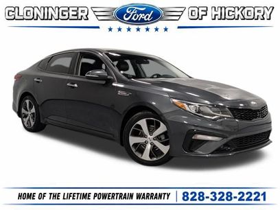 Used 2020 Kia Optima S w/ S Panoramic Sunroof Package