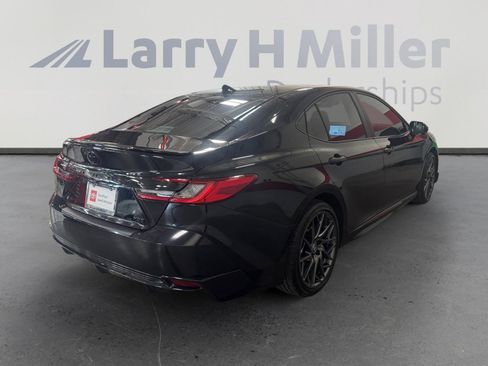 Certified 2025 Toyota Camry XSE FWD image 5