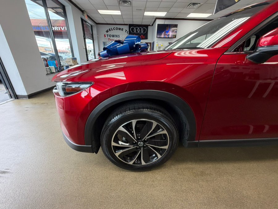 Used 2023 MAZDA CX-5 AWD 2.5 S w/ Premium Package image 12