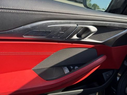 Used 2025 BMW M850i xDrive Coupe AWD/4WD image 31