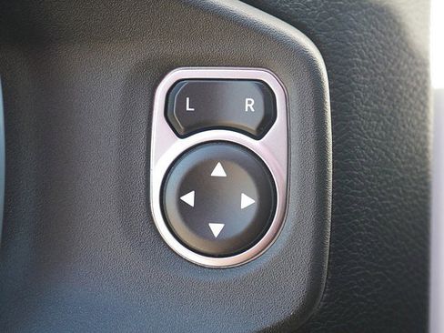 Used 2021 Jeep Gladiator Rubicon image 25