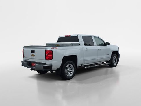 Used 2018 Chevrolet Silverado 1500 LT w/ All Star Edition AWD/4WD image 4