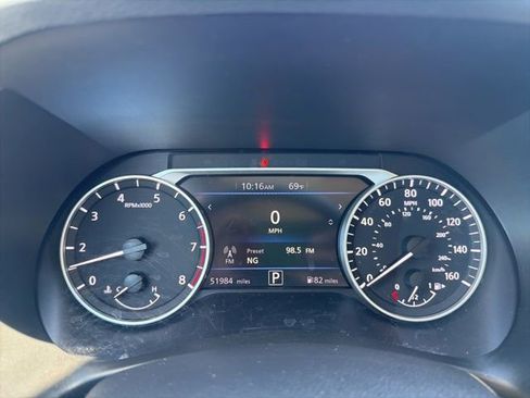 Used 2023 Nissan Sentra SR w/ Midnight Edition Package FWD image 21