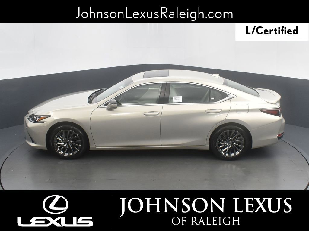 Used 2025 Lexus ES 300h w/ Technology Package FWD image 30