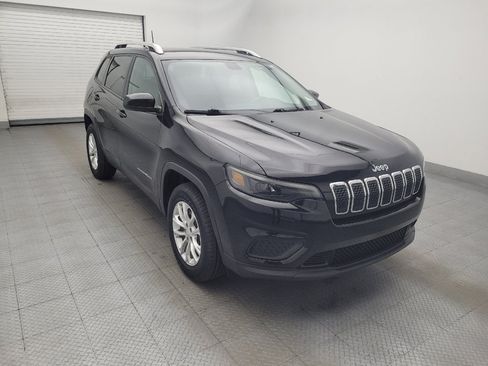 Used 2020 Jeep Cherokee Latitude AWD/4WD image 13